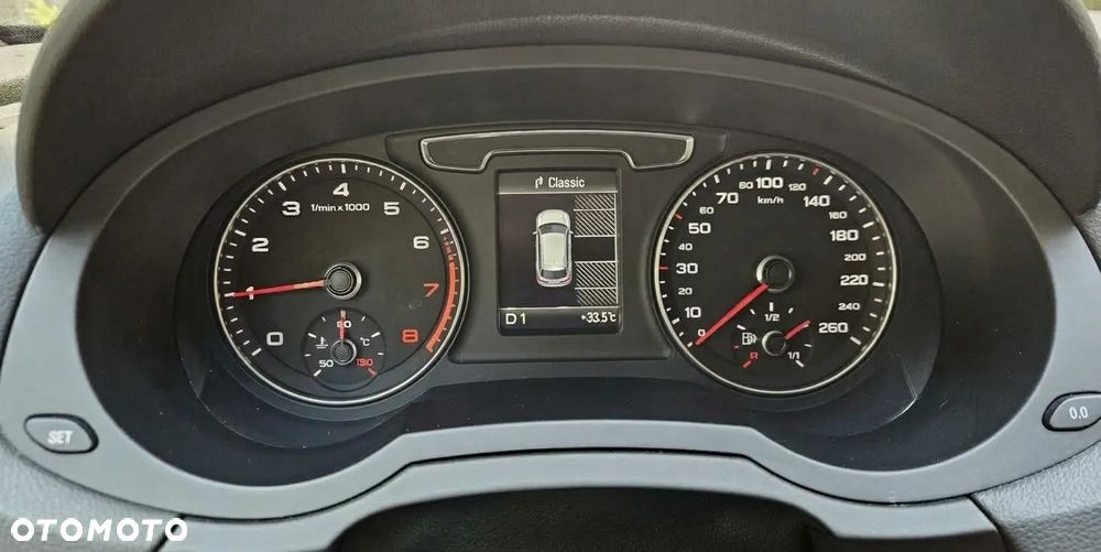 Audi Q3 1.4 TFSI S tronic - 11