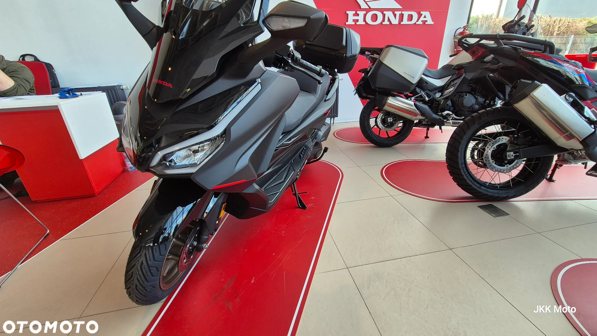 Honda NSS - 23