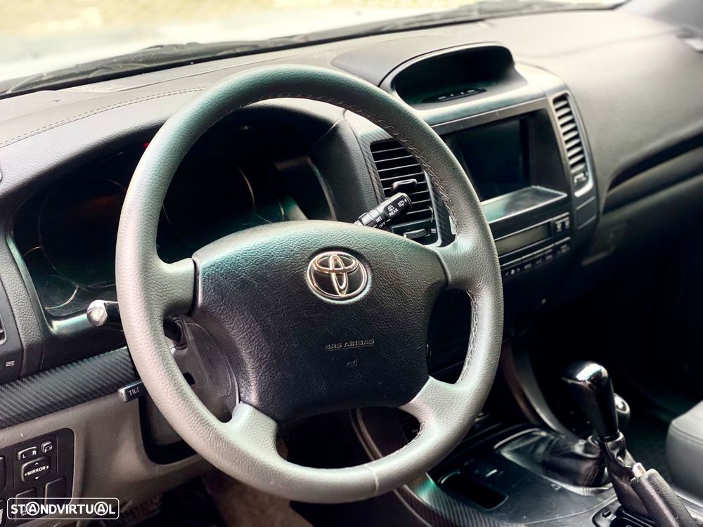 Toyota Land Cruiser 3.0 D-4D Std. Aut - 17