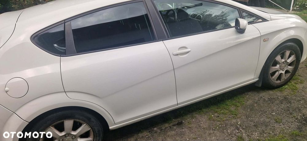 Seat Leon 1.9 TDI DPF Ecomotive Style - 4
