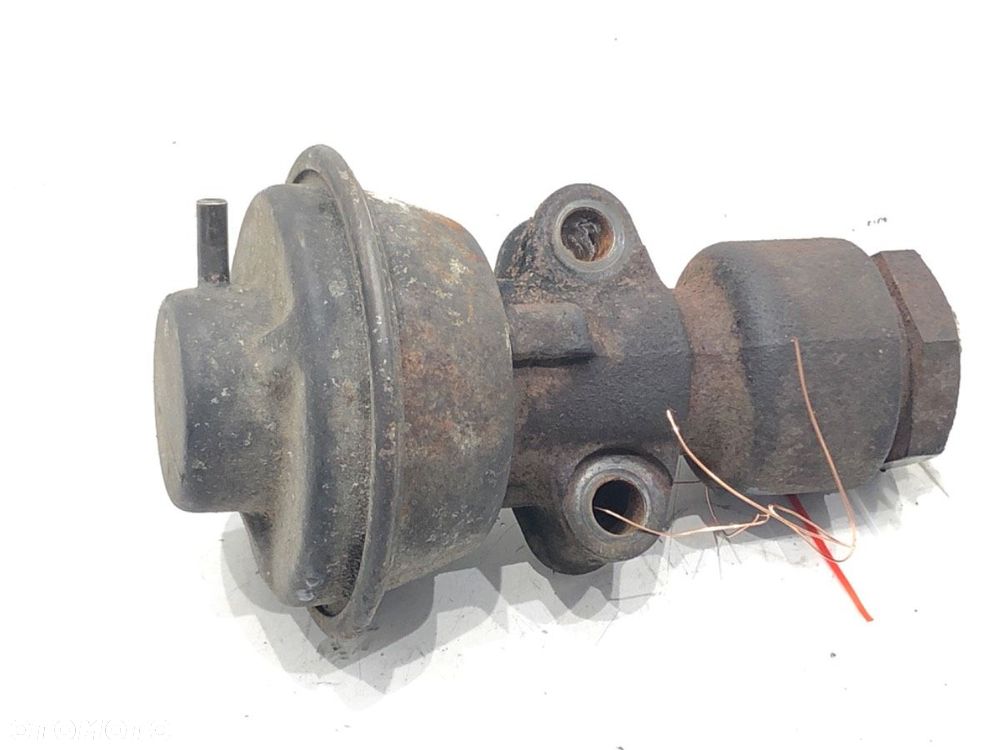 ZAWÓR EGR  MAZDA 6 Station Wagon (GY) 2002 - 2008 2.0 DI (GY19) 89 kW [121 KM] olej napędowy 2002 - 1