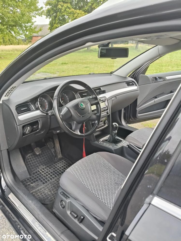 Skoda Superb 2.0 TDI Elegance - 1