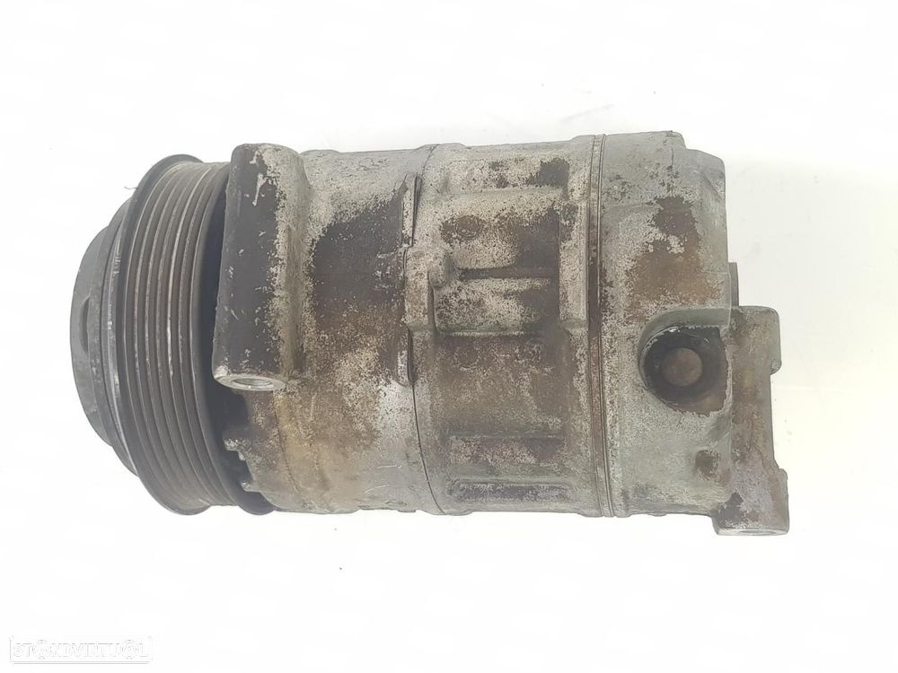 COMPRESSOR DE AR CONDICIONADO MERCEDES-BENZ VITO FURGÓN 638 - 1