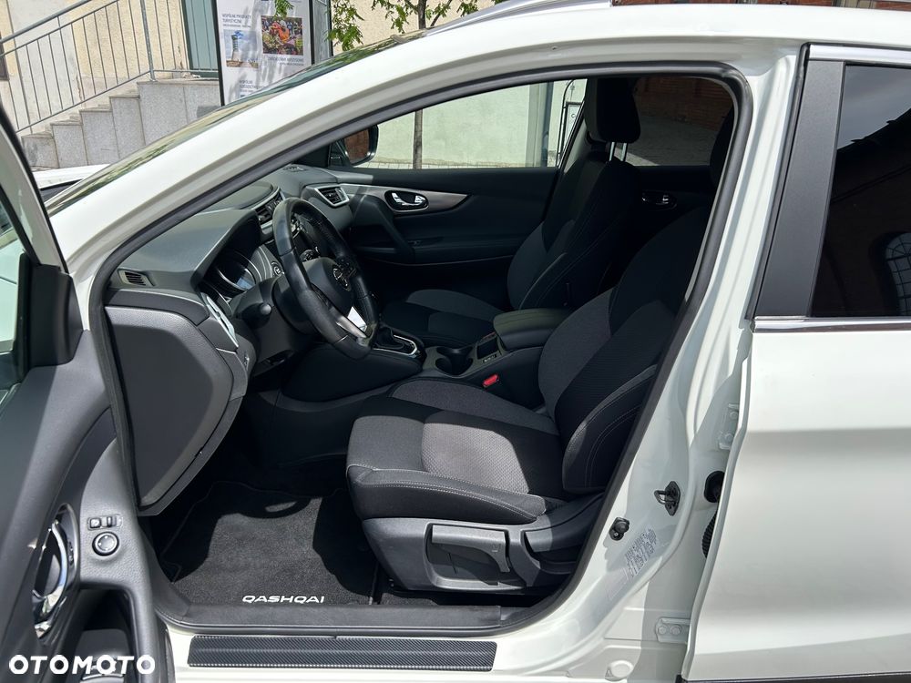 Nissan Qashqai 1.3 DIG-T Tekna DCT - 16