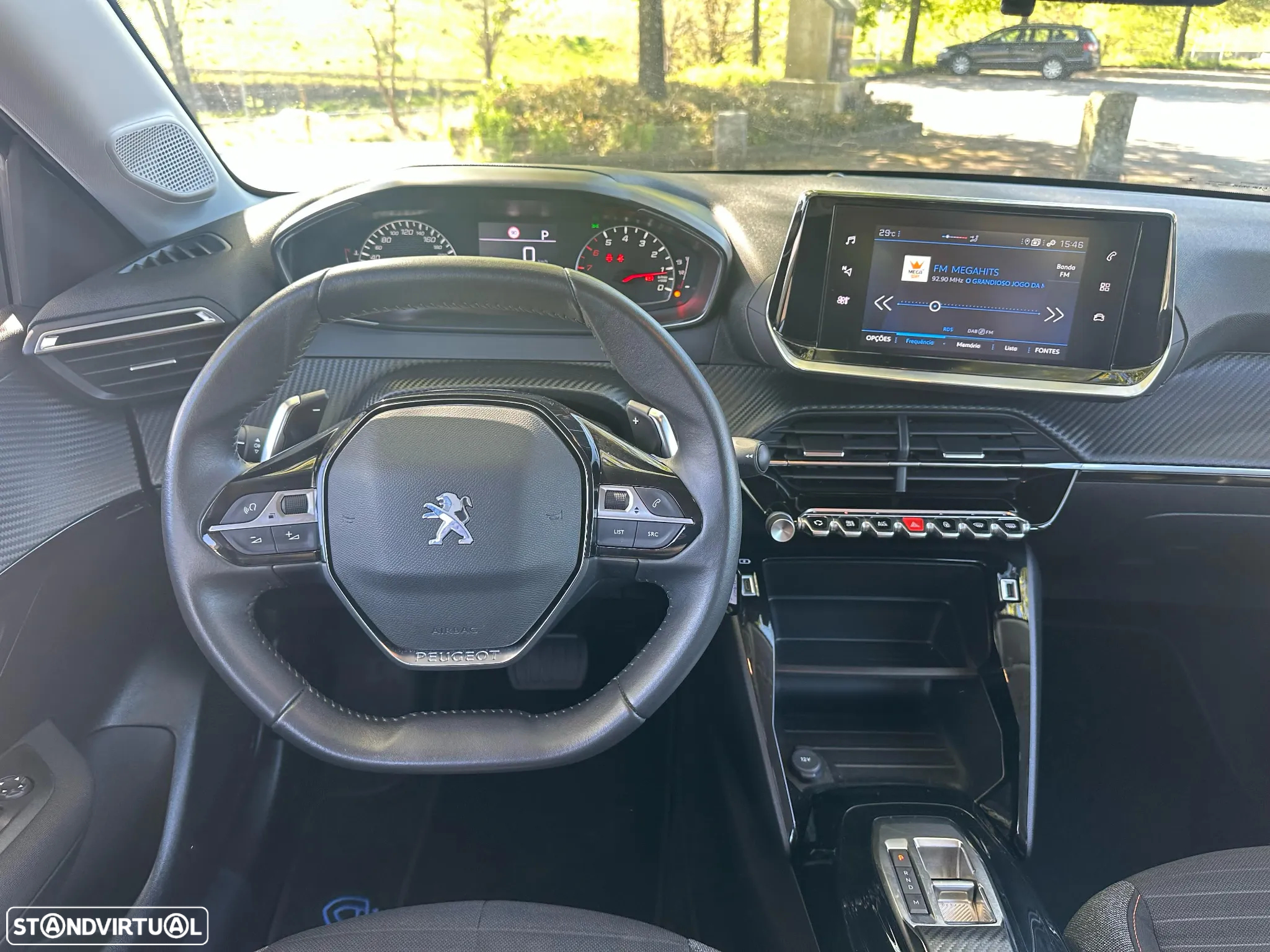 Peugeot 208 1.2 PureTech Allure Pack EAT8 - 22