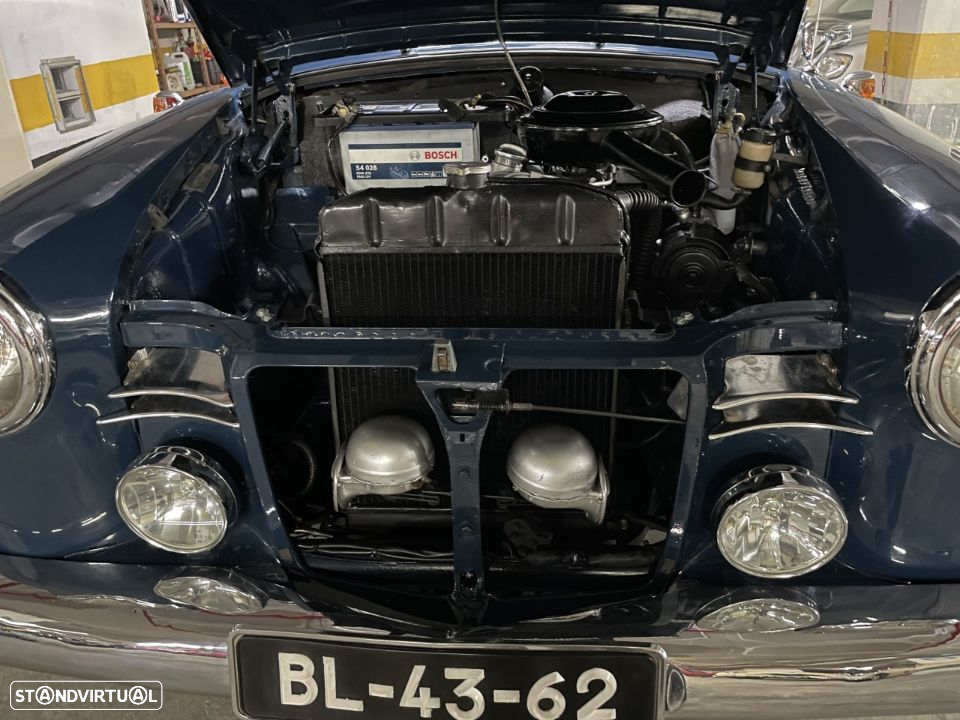 Mercedes-Benz 180 - 13