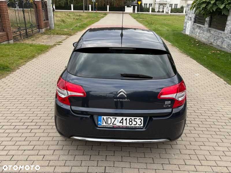 Citroen C4 2011 photo 4