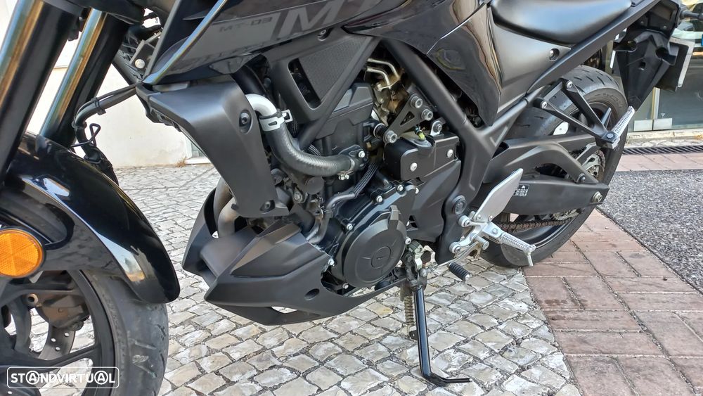 Yamaha MT-03 - 12