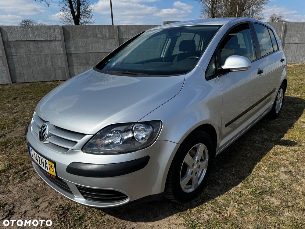 Volkswagen Golf Plus - 1