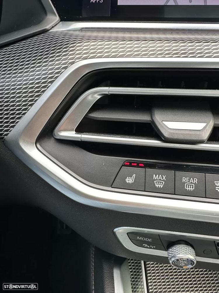 BMW X6 M50d - 49