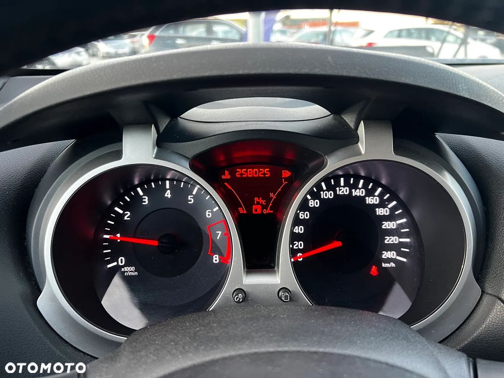 Nissan Juke 1.6 Acenta - 23