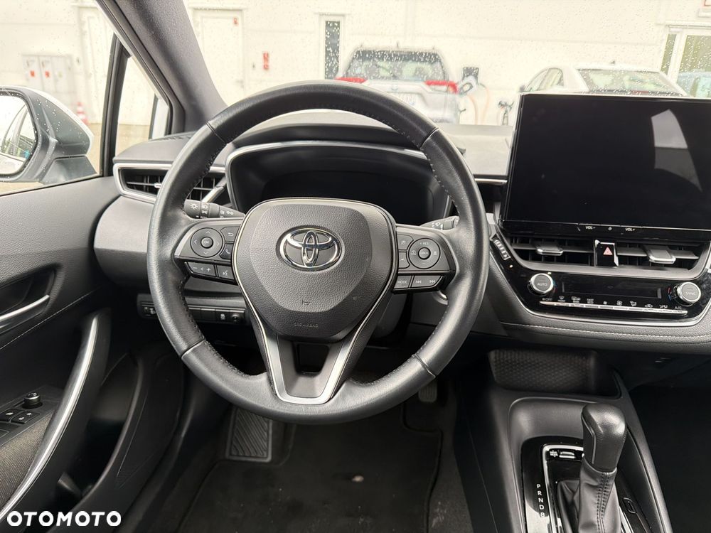 Toyota Corolla 1.8 Hybrid Comfort - 13