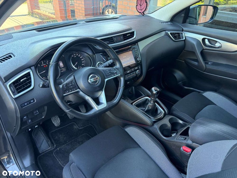Nissan Qashqai 1.2 DIG-T N-Connecta - 8