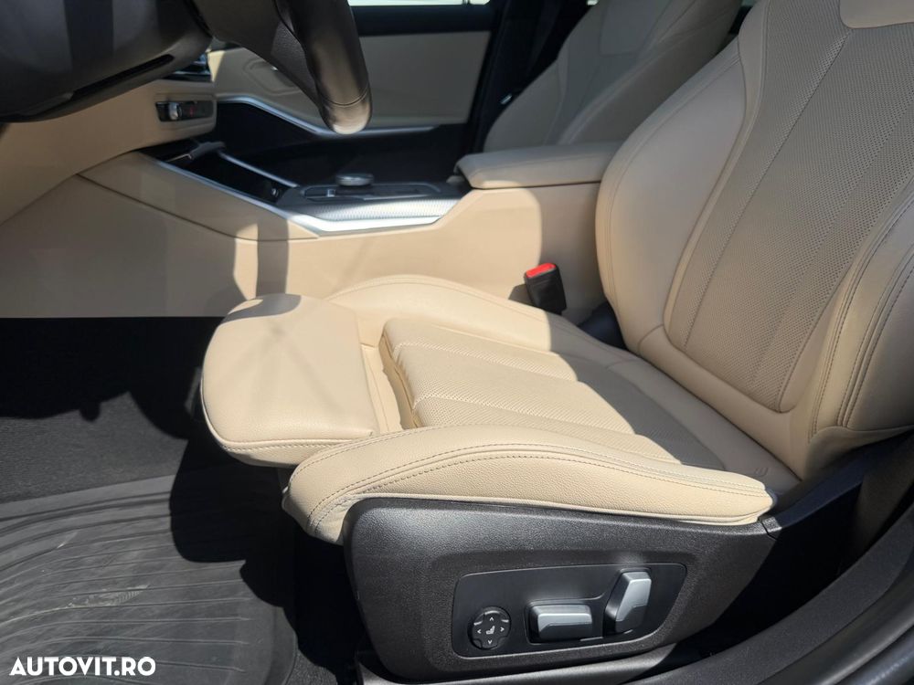 BMW Seria 3 318d AT MHEV - 18