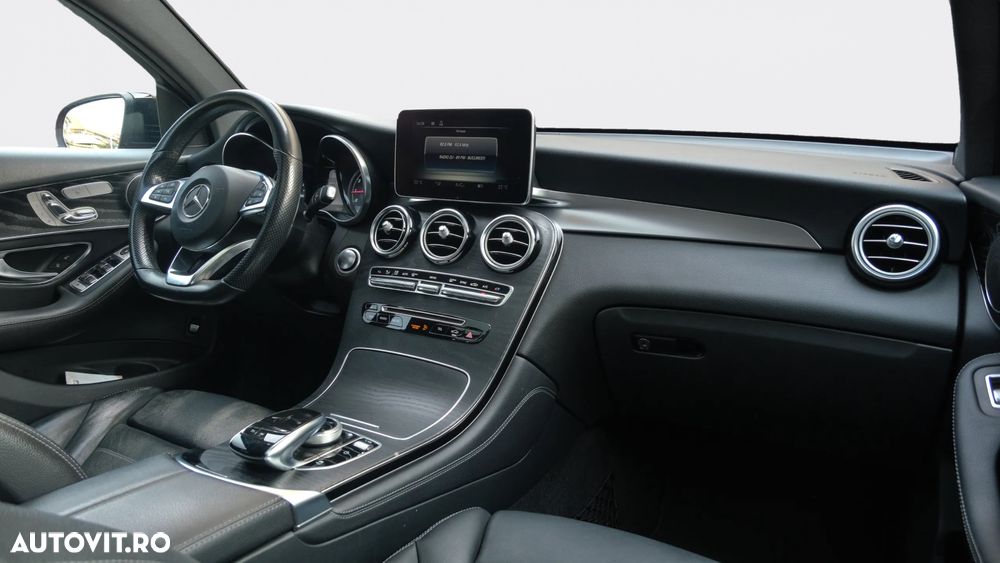 Mercedes-Benz GLC Coupe 250 4MATIC - 9