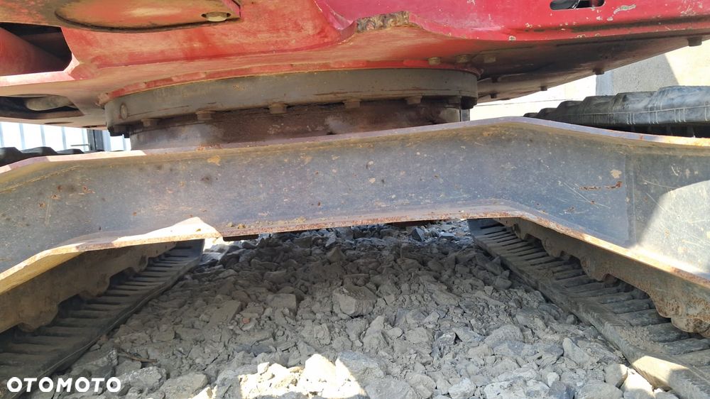 Takeuchi TB260 - 24