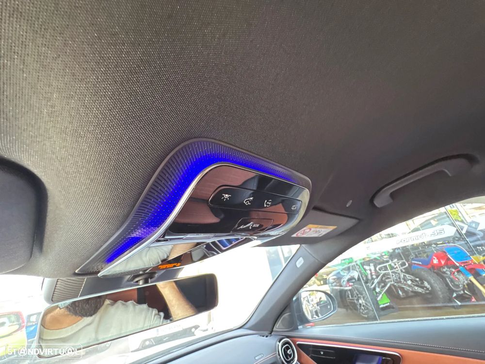 Mercedes-Benz C 300 e AMG Line - 18