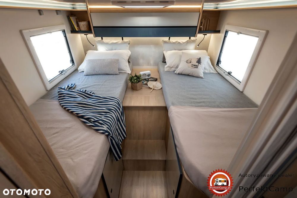 CI HORON 84XT 2026 AUTOMAT 165KM WINTER PACK ADAPTACYJNY TEMPOMAT MARKIZA 4,5 Metra THULE - 31