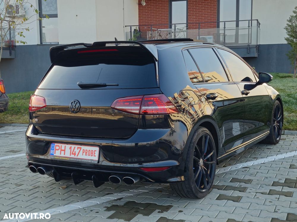 Volkswagen Golf R 4Motion BlueMotion Technology DSG - 4