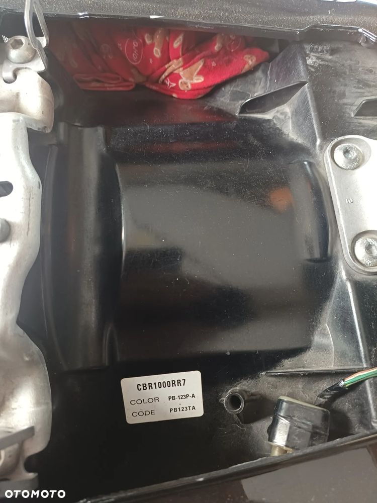 Honda CBR - 13