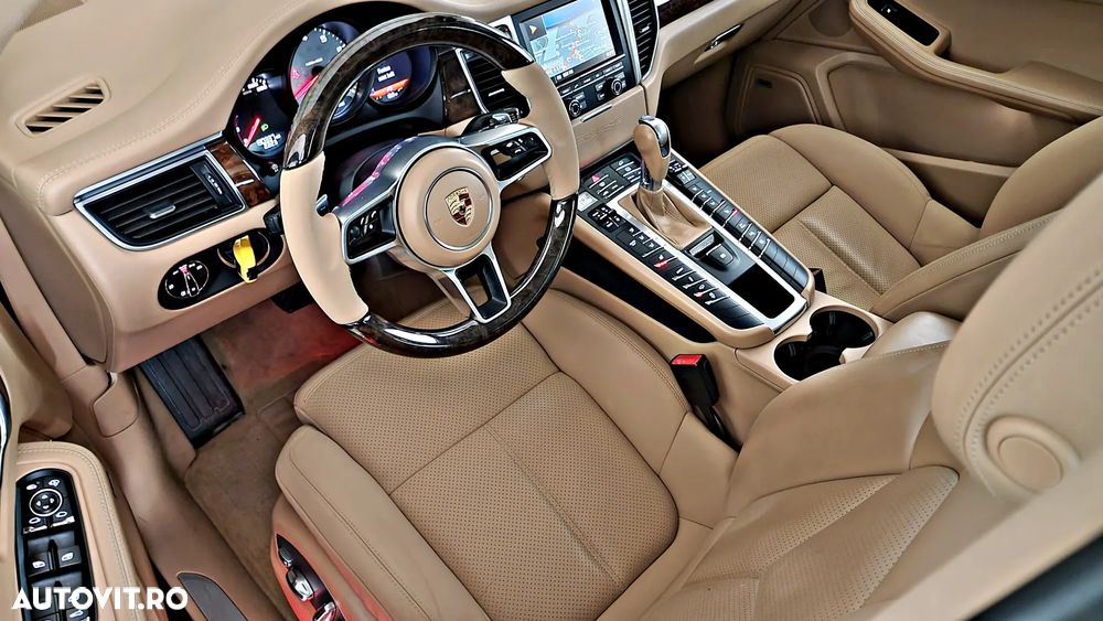 Porsche Macan 3.0 PDK S - 30