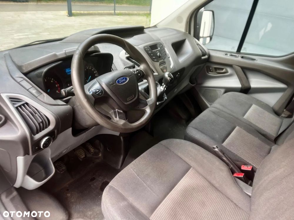 Ford Transit - 4