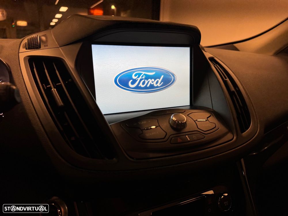 Ford Kuga 1.5 EcoBoost Titanium - 18