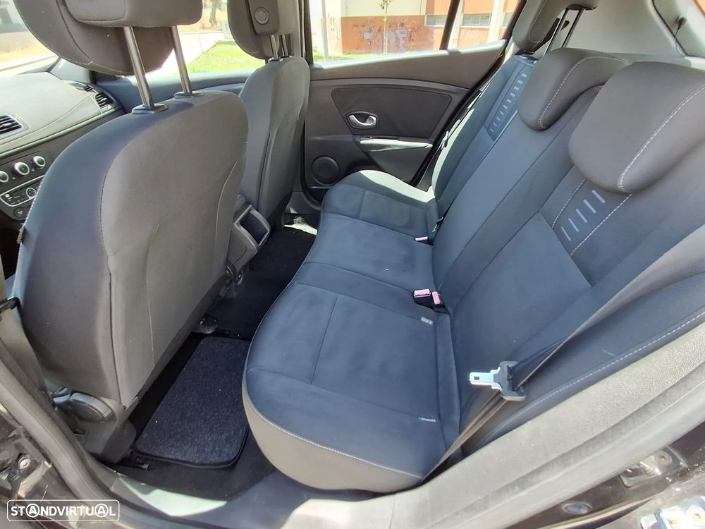 Renault Mégane 1.5 dCi Confort - 13