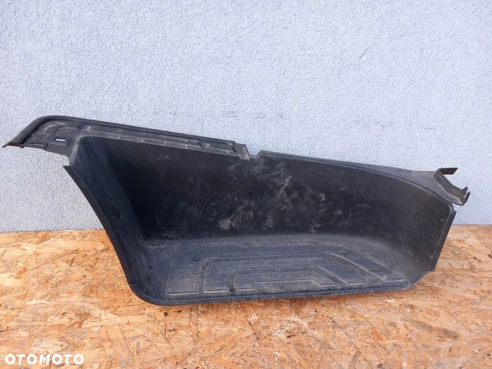 Stopień Progu Lewy Przód Schodek A9106860100 Mercedes Sprinter W907 907 910