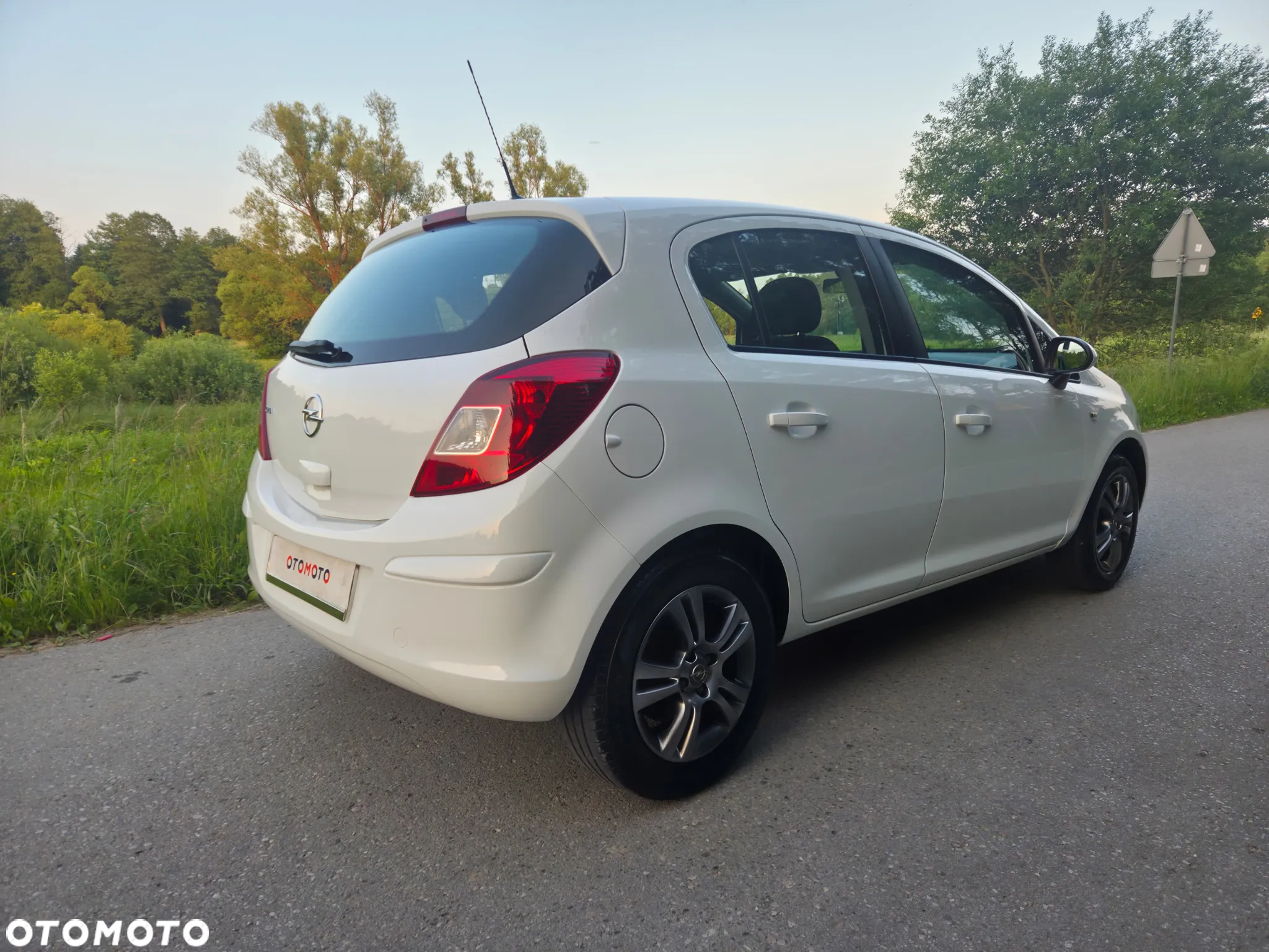 Opel Corsa 1.2 16V (ecoFLEX) Easytronic Edition - 5