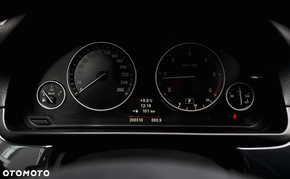 BMW Seria 5 520d - 26