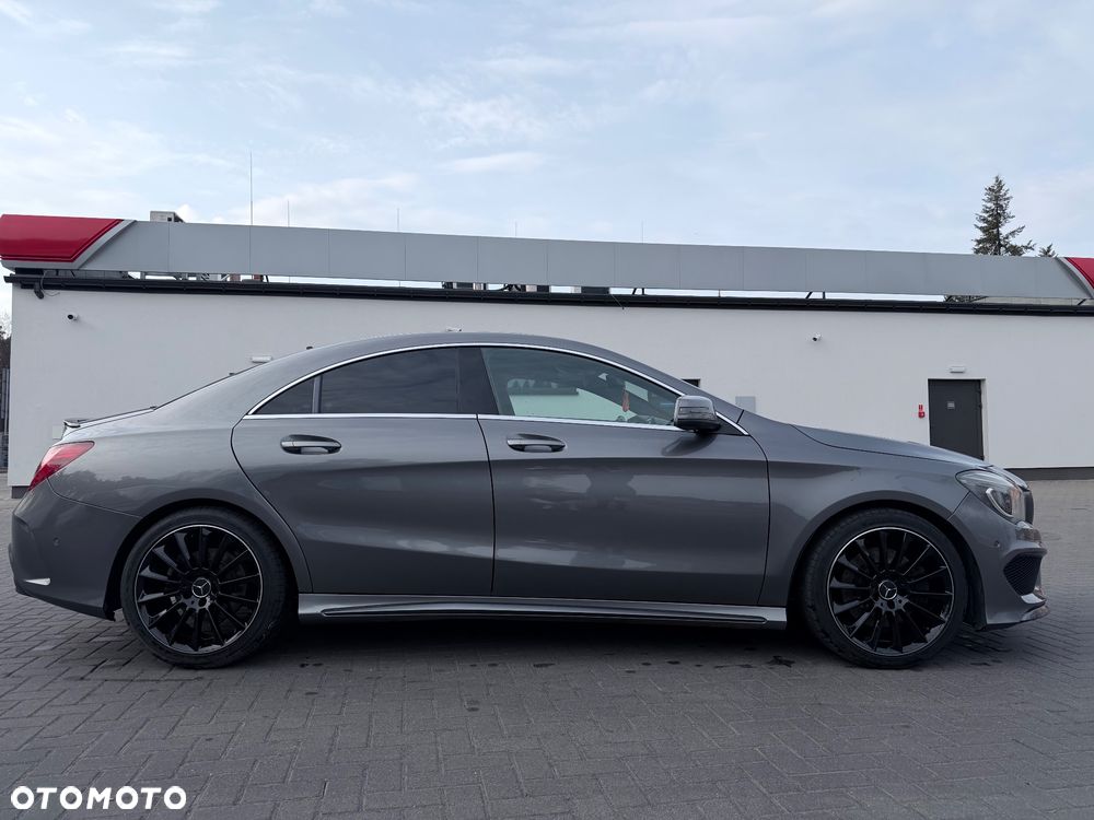 Mercedes-Benz CLA 250 Sport 7G-DCT - 7
