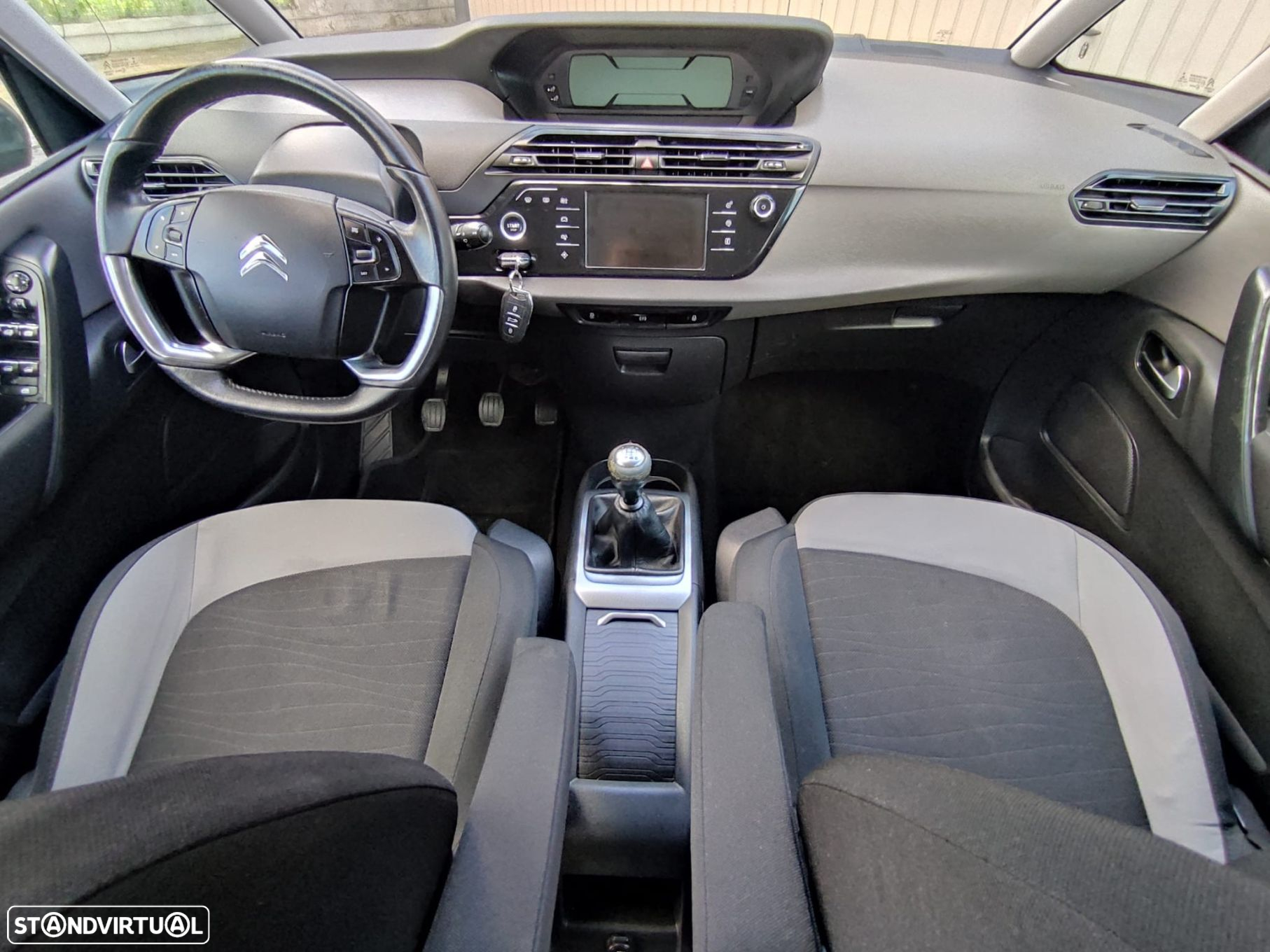 Citroën C4 Picasso - 24