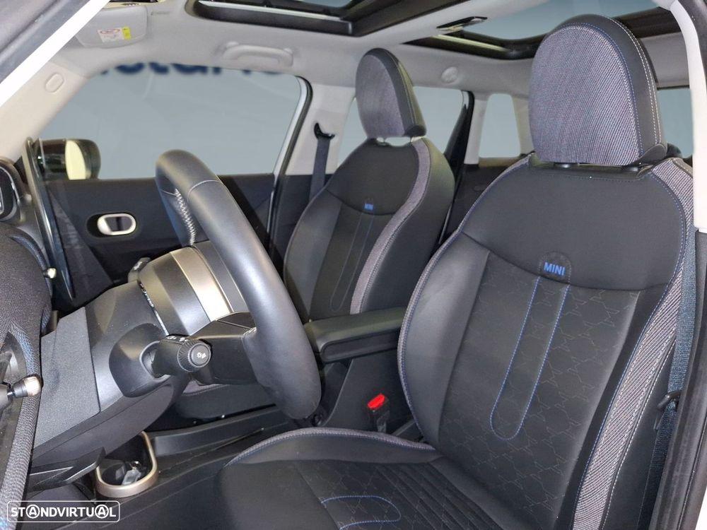 MINI 5 Portas Cooper Auto - 11