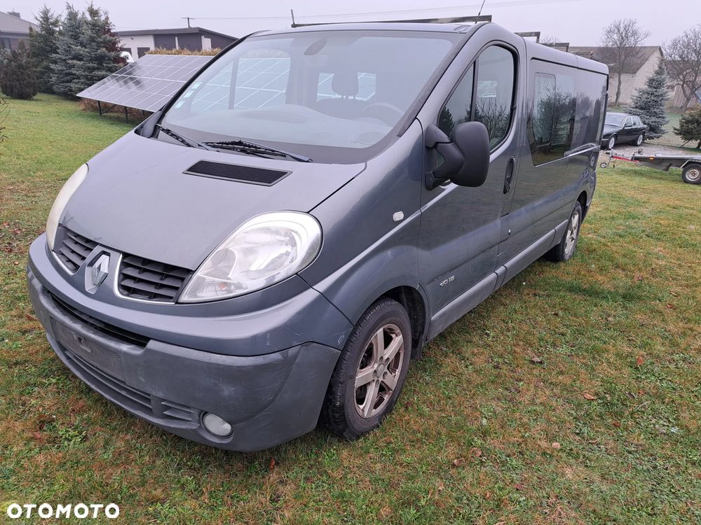 Renault TRAFIC - 1