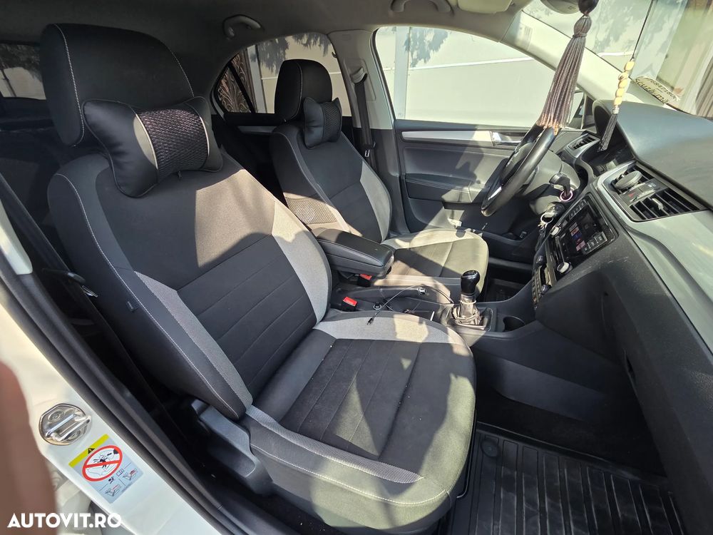 Skoda RAPID 1.6 TDI Style - 13