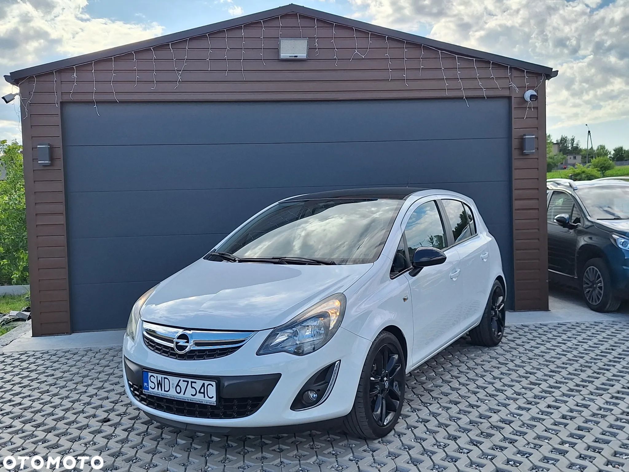 Opel Corsa - 1