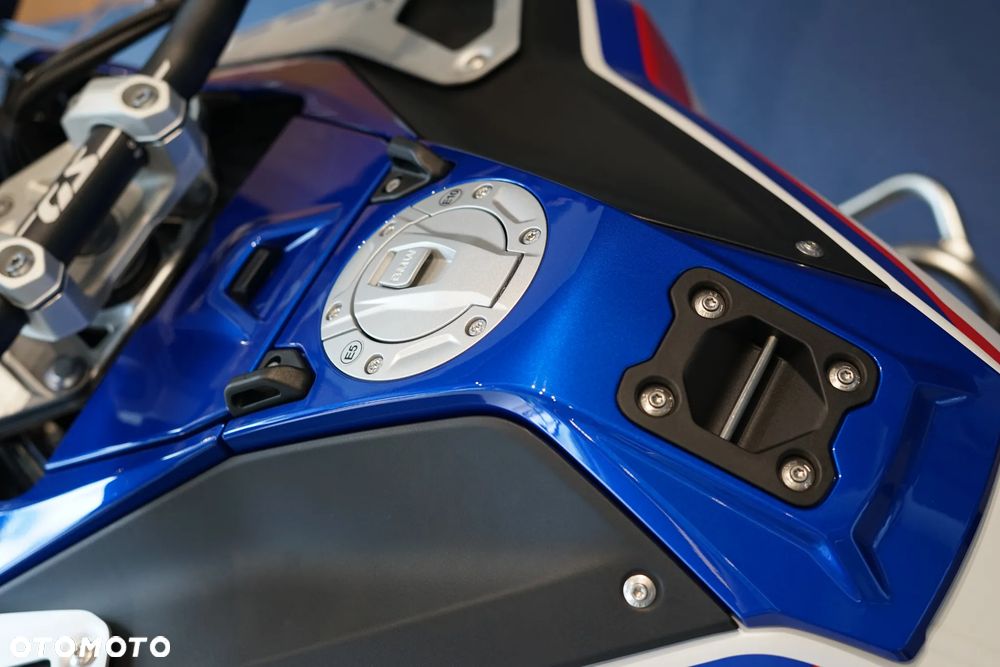 BMW R - 17