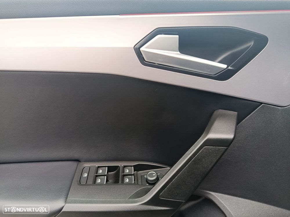SEAT Leon 2.0 TDI FR - 27
