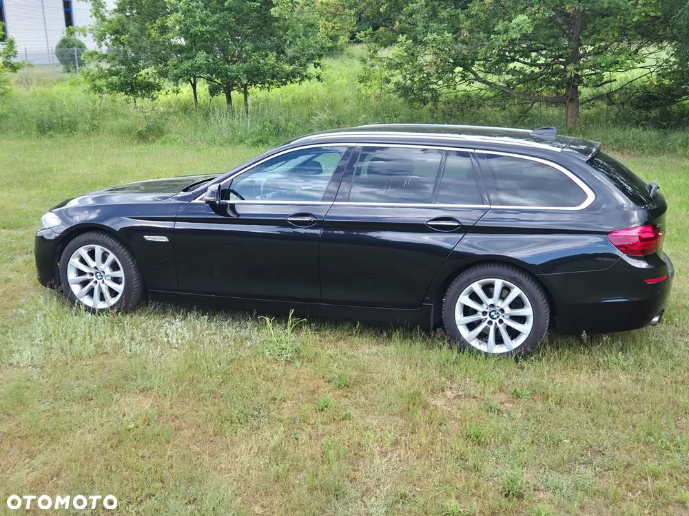 BMW Seria 5 520d Luxury Line - 12