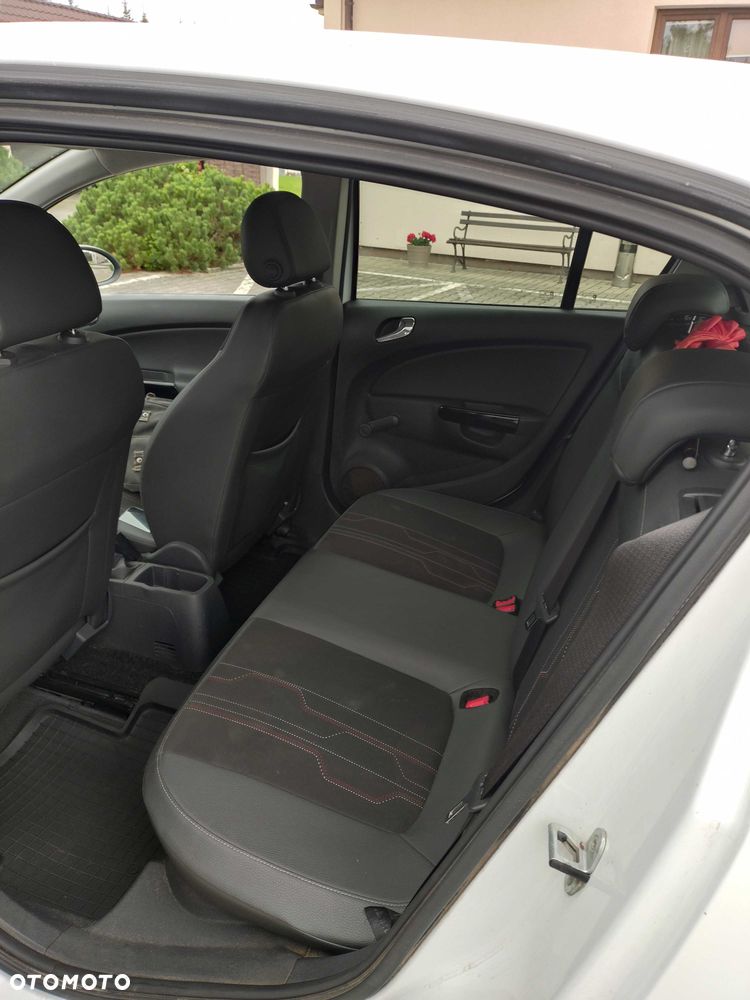 Opel Corsa - 7