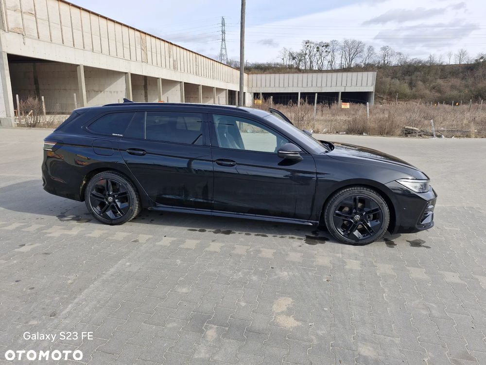 Volkswagen Passat - 36