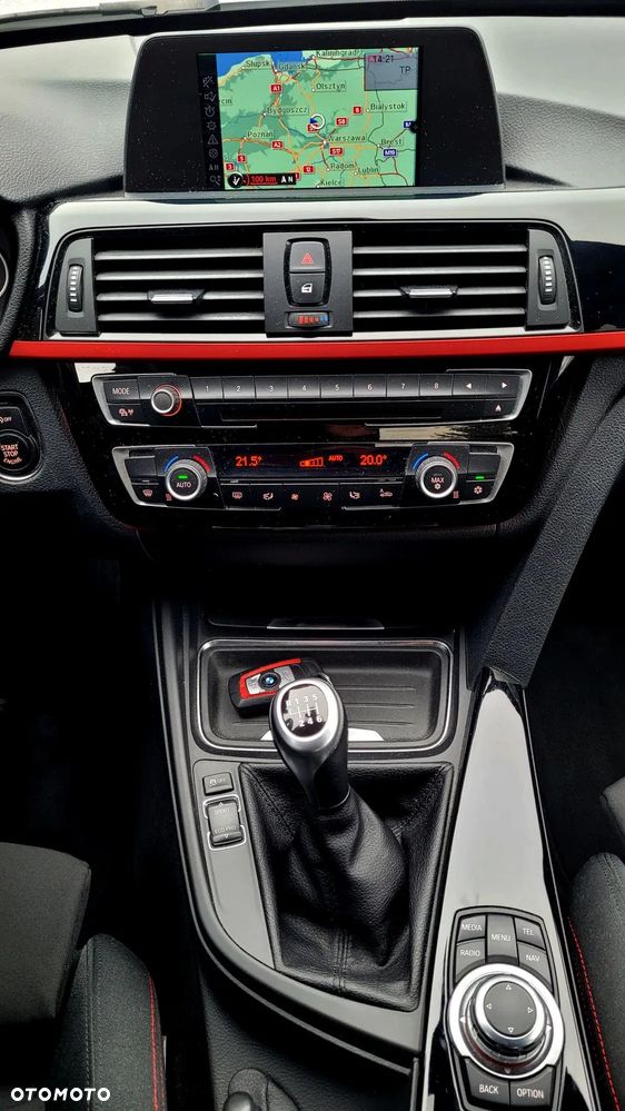 BMW Seria 3 320d Sport Line - 17