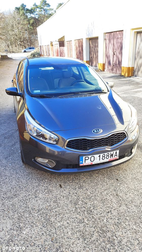 Kia Ceed 1.6 GDI L - 11