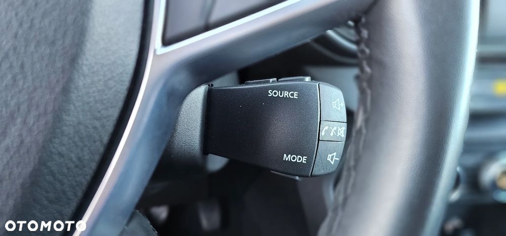 Dacia Sandero TCe 90 CVT Comfort - 23