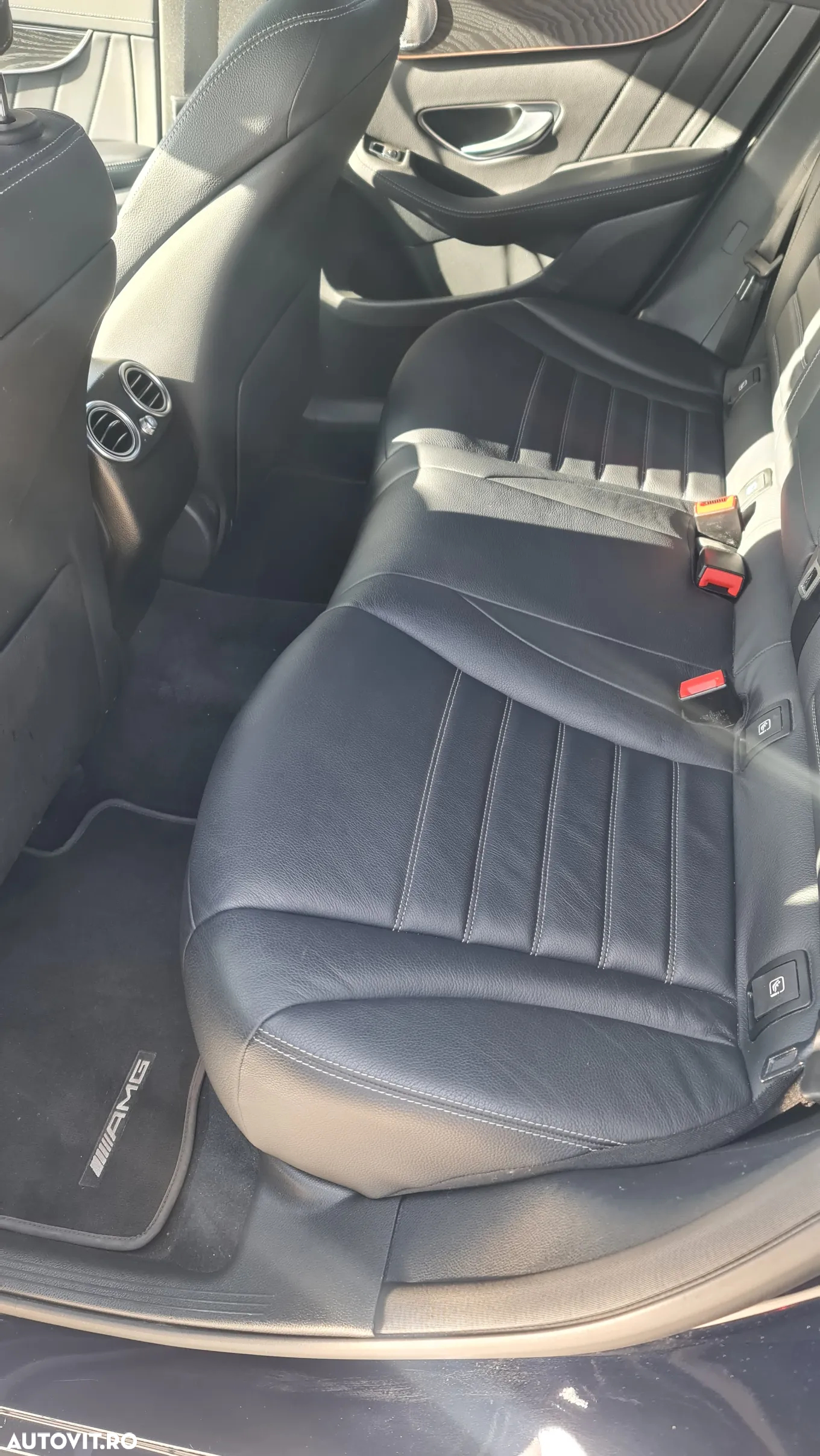 Mercedes-Benz EQC 400 4Matic AMG Line Electric Art - 38