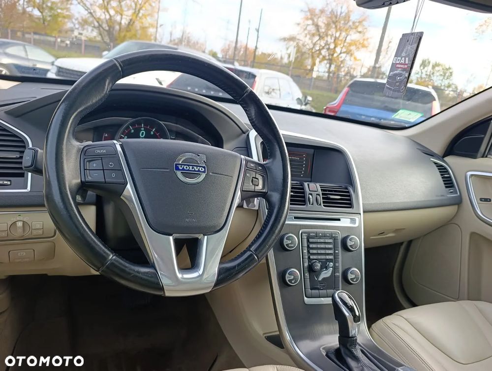 Volvo XC 60 T6 AWD Edition Pro - 6