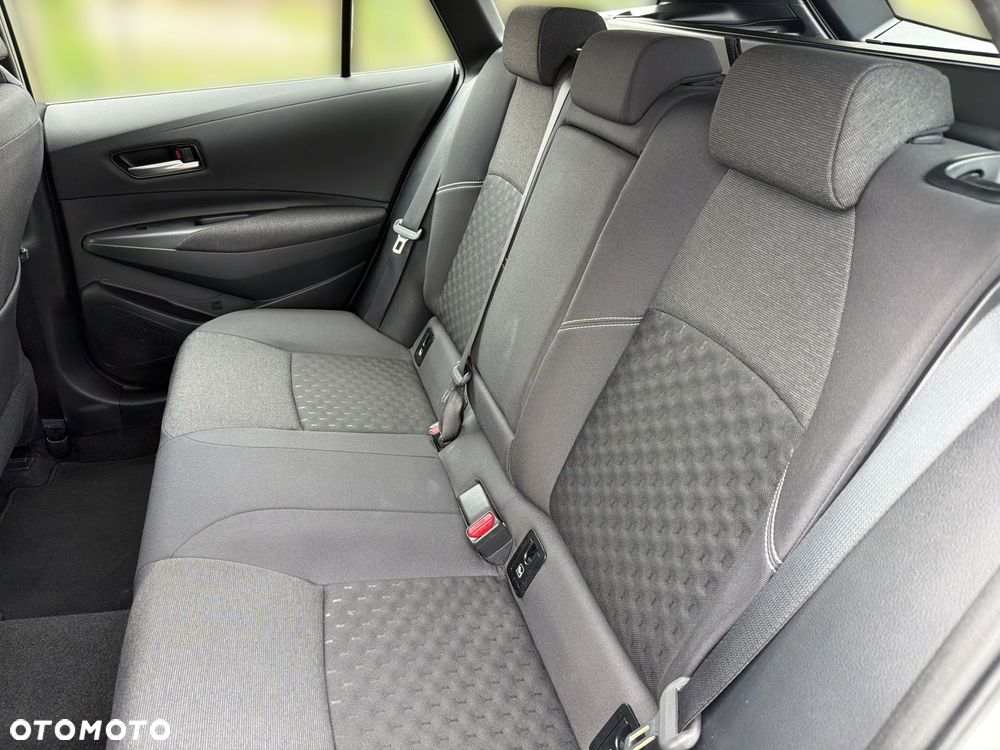 Toyota Corolla 1.8 Hybrid Comfort - 14