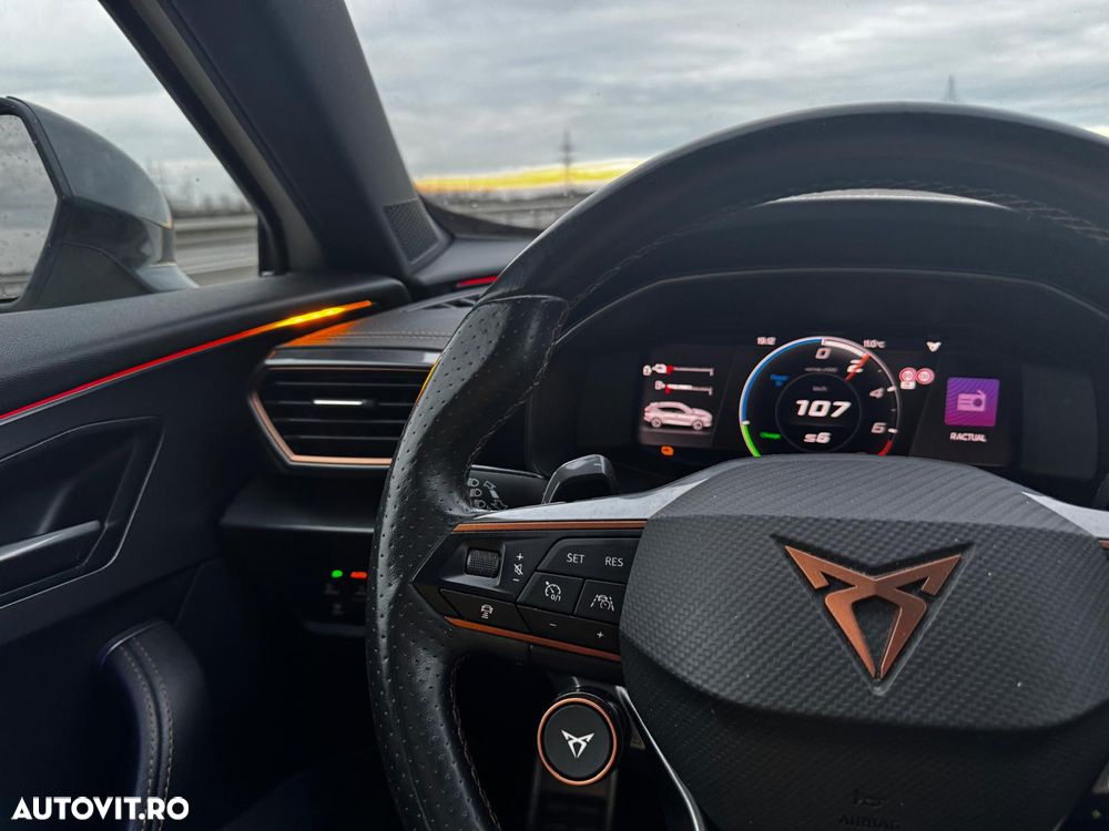 Cupra Formentor VZ 1.4 e-Hybrid DSG Tribe Edition - 10