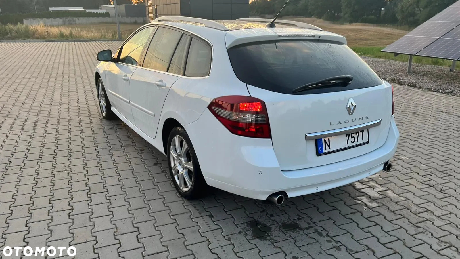 Renault Laguna ENERGY dCi 175 FAP Start & Stop Bose Edition - 10